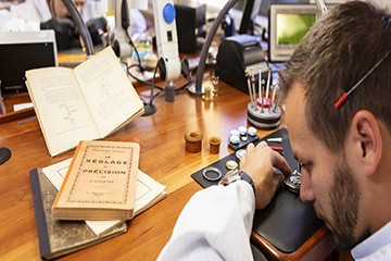 成都宝玑手表专业官方售后维修